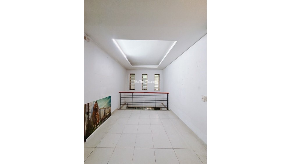 Nhà Tôn Đản , Quận 4, 1 lững , 2 lầu, 21 m2.